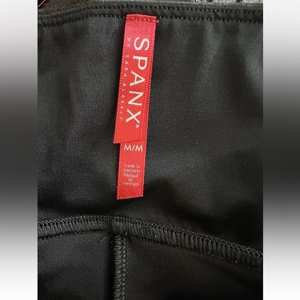 Spanx Leggings Womens Sz M Faux Leather Moto Black Pants Slimming Stretch Skinny - Picture 7 of 12